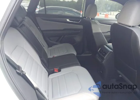 2024 Volkswagen Atlas Cross Sport 2.0T Sel R-Line z USA, uszkodzony, nr VIN 1V2AE2CA1RC253781